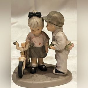 “My girl.”  2000 NBM Bahner Studios, AG.